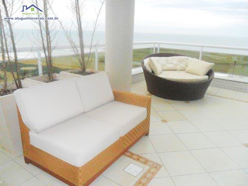 SACADA COM CHURRASQUEIRA