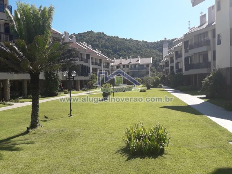 ÁREA DE JARDIM