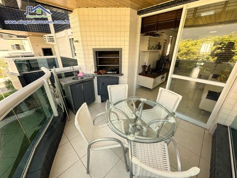 SACADA COM CHURRASQUEIRA