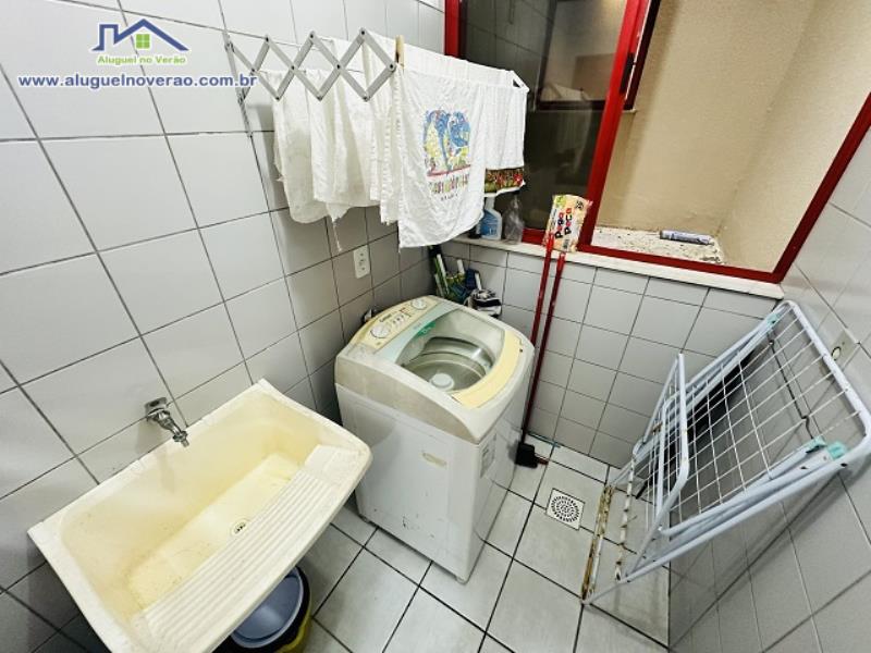 ÁREA DE SERVIÇO