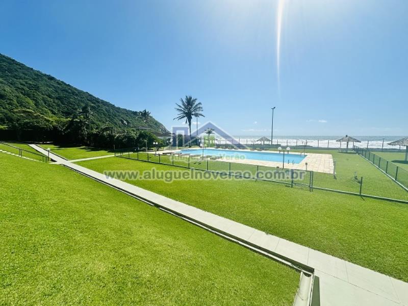 ÁREA DE JARDIM