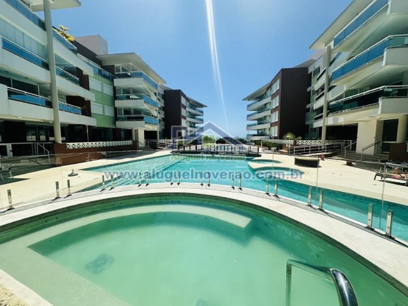 ÁREA DE PISCINA