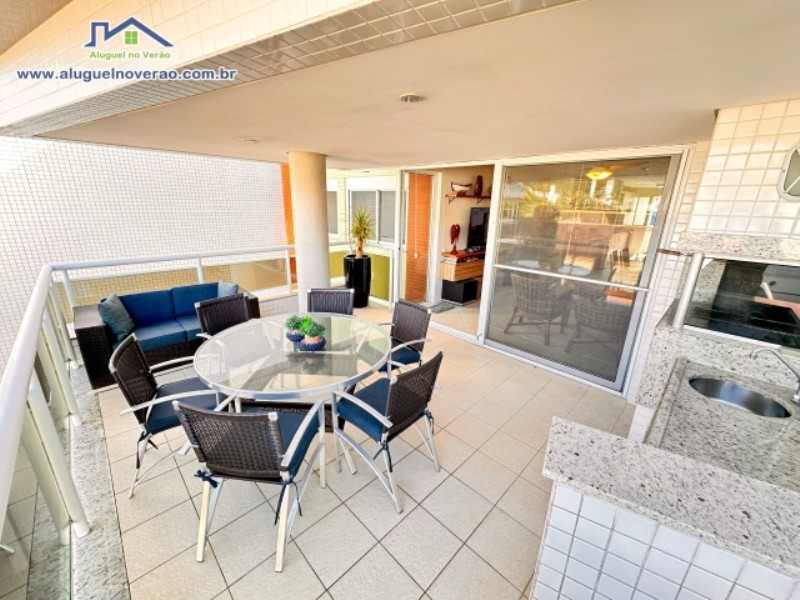 SACADA COM CHURRASQUEIRA