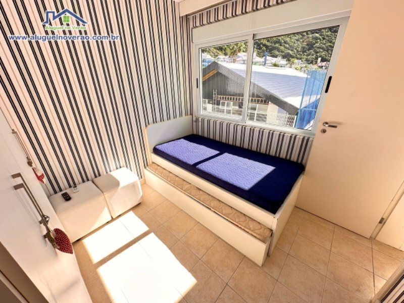 DEPENDÊNCIA DE EMPREGADA