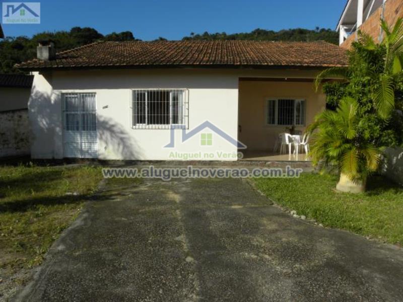 Casa Codigo 3003 para temporada no bairro Ponta das  Canas na cidade de Florianópolis Condominio 
