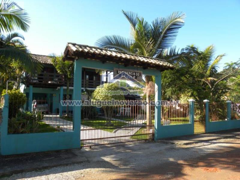 Casa Codigo 3007 para temporada no bairro Ponta das  Canas na cidade de Florianópolis Condominio 