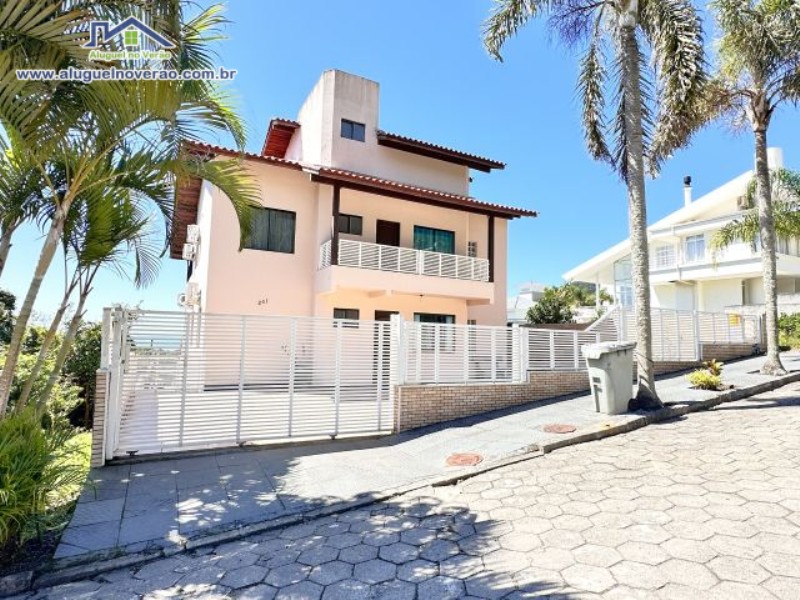 Casa Codigo 1000 para temporada no bairro Praia Brava na cidade de Florianópolis Condominio 