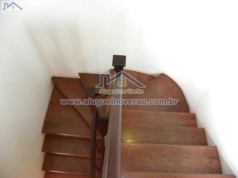 ESCADA DE ACESSO 2º PISO