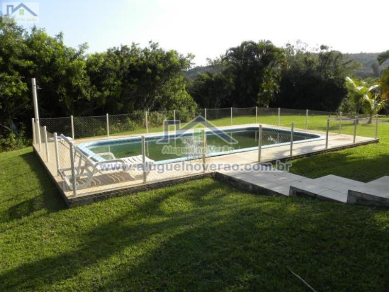 ÁREA DE PISCINA