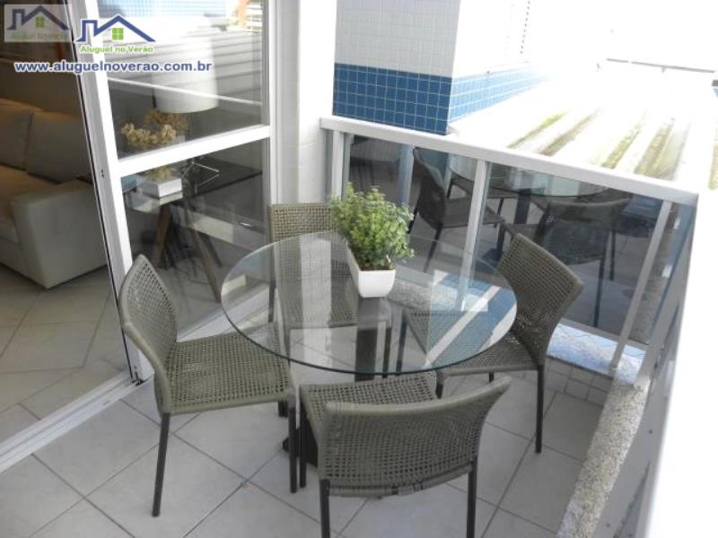 SACADA COM CHURRASQUEIRA