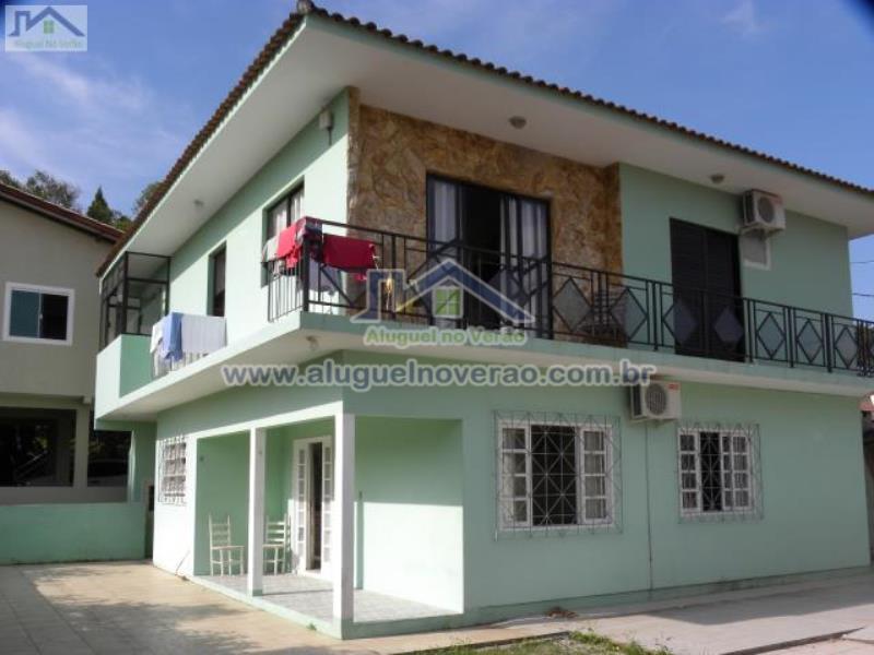 Casa Codigo 3025 para temporada no bairro Ponta das  Canas na cidade de Florianópolis Condominio 