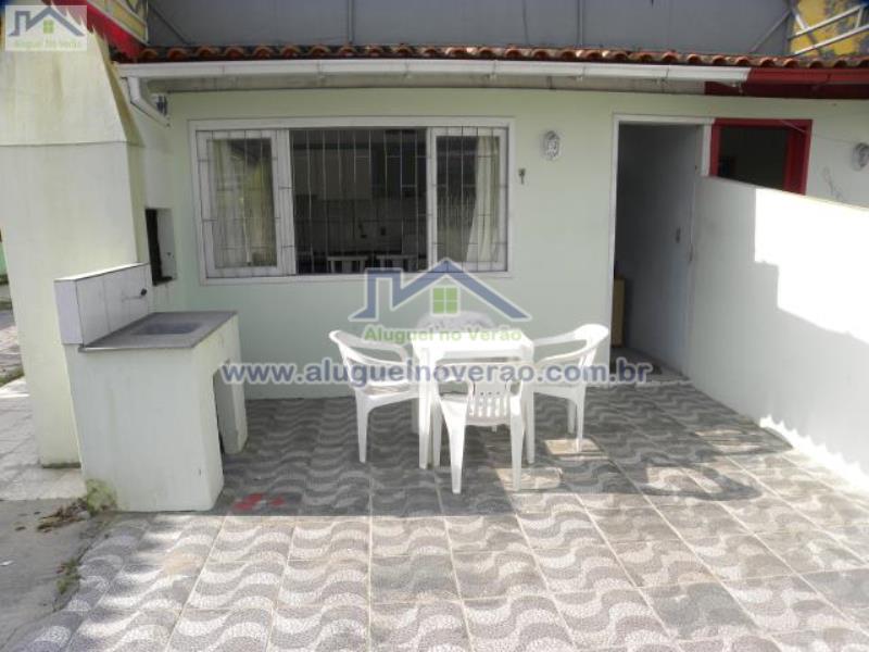 Casa Codigo 3027 para temporada no bairro Ponta das  Canas na cidade de Florianópolis Condominio 