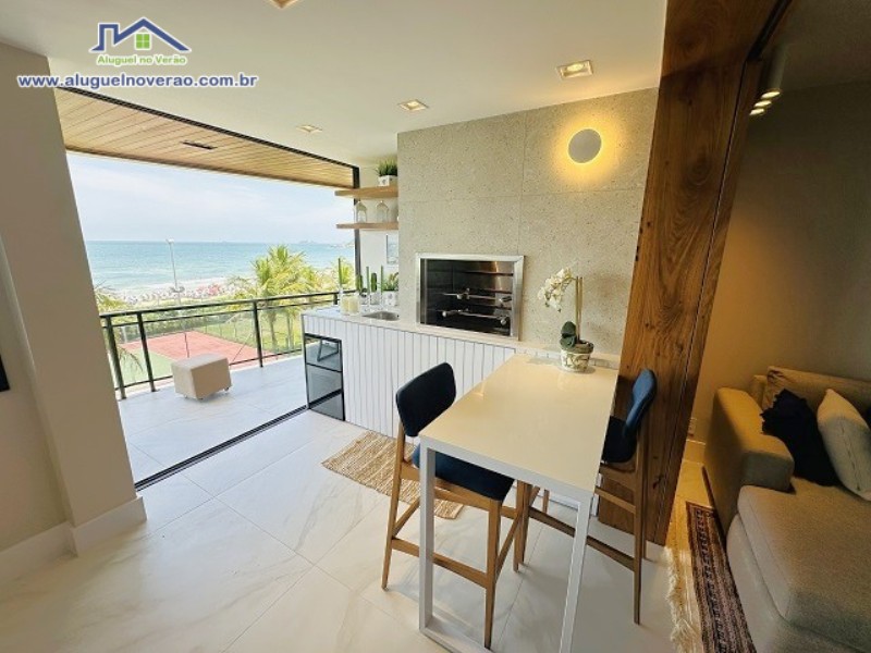 SACADA COM CHURRASQUEIRA