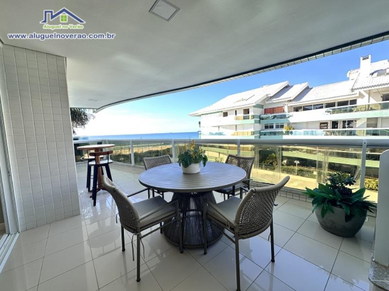 SACADA COM CHURRASQUEIRA