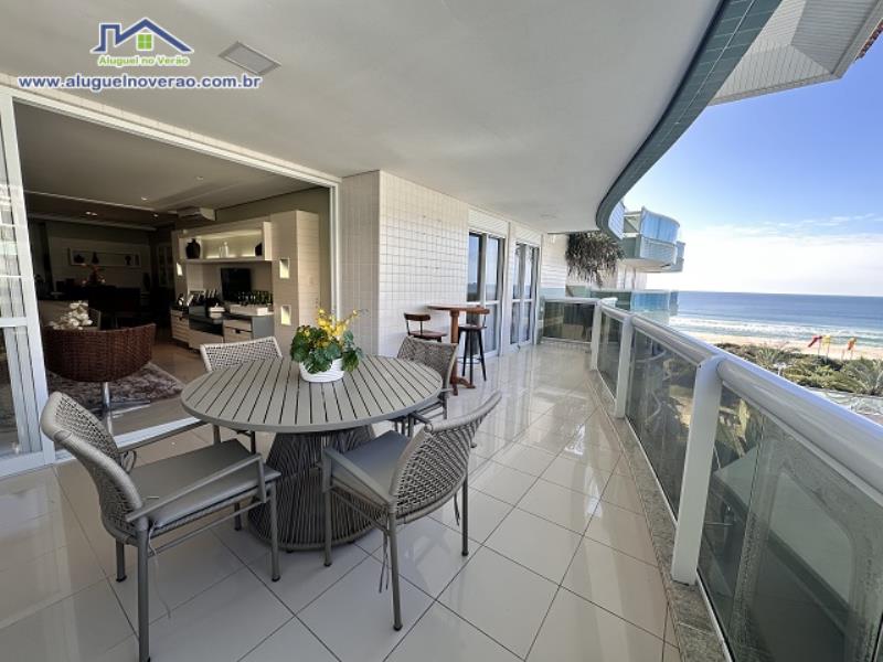 SACADA COM CHURRASQUEIRA