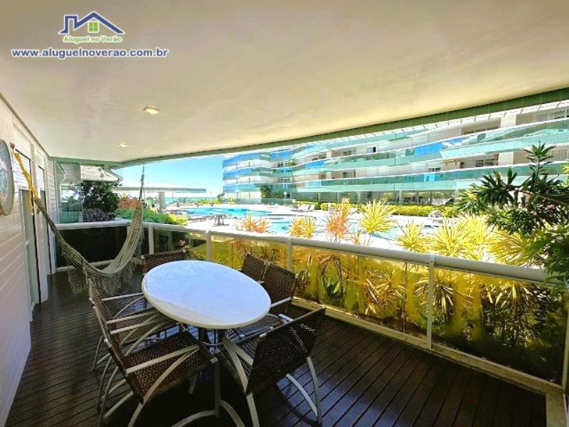 SACADA COM CHURRASQUEIRA