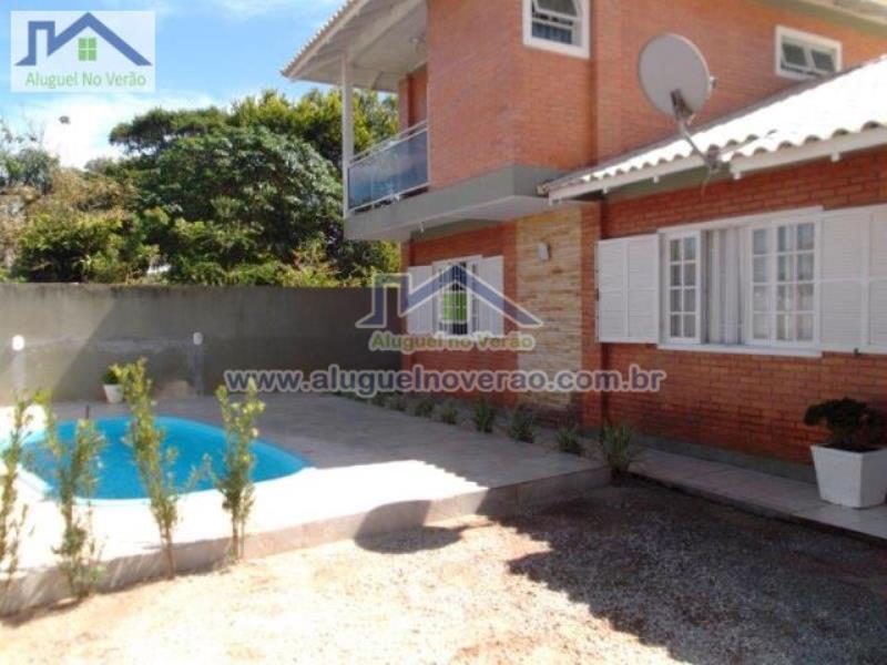 Casa Codigo 3030 para temporada no bairro Ponta das  Canas na cidade de Florianópolis Condominio 
