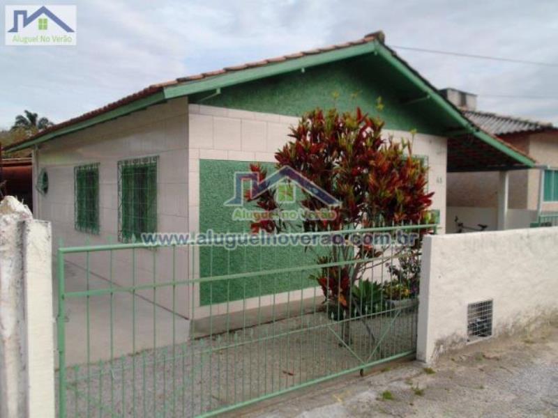 Casa Codigo 3033 para temporada no bairro Ponta das  Canas na cidade de Florianópolis Condominio 
