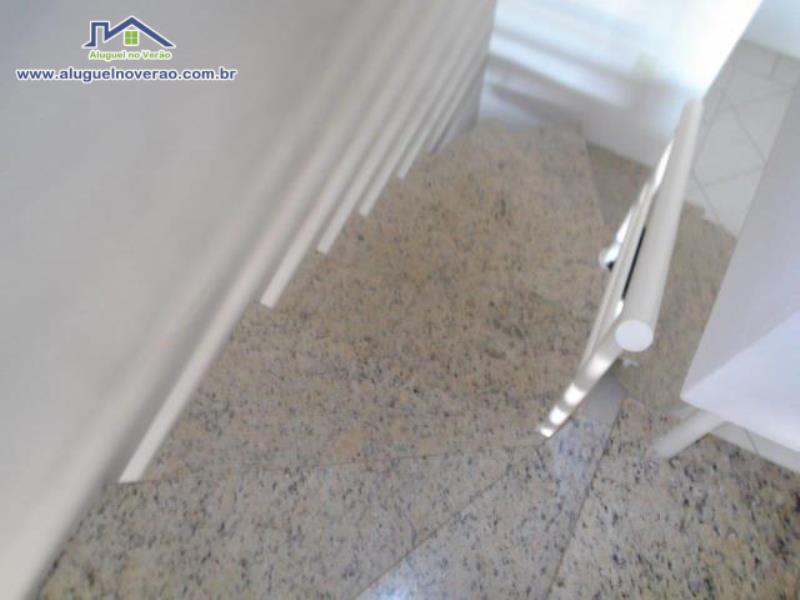 ESCADA DE ACESSO 2 º PISO