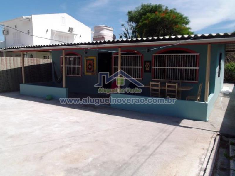 Casa Codigo 2056 para temporada no bairro Lagoinha na cidade de Florianópolis Condominio 