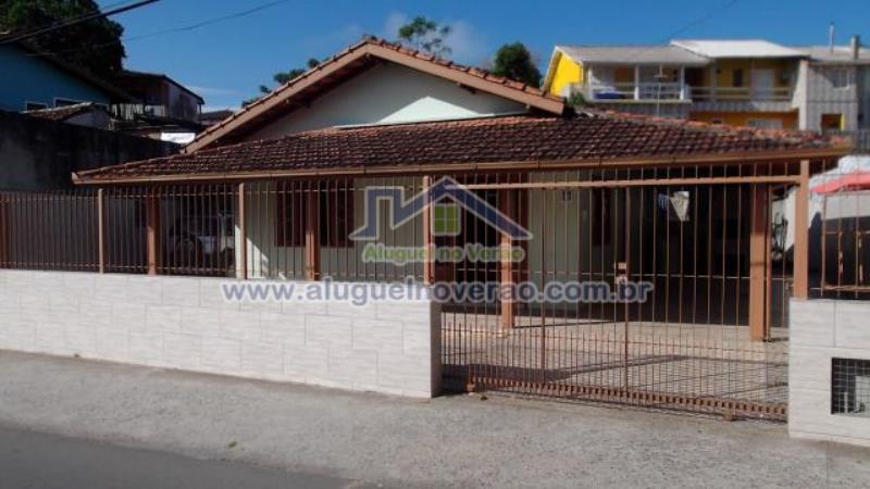 Casa Codigo 3047 para temporada no bairro Ponta das  Canas na cidade de Florianópolis Condominio 