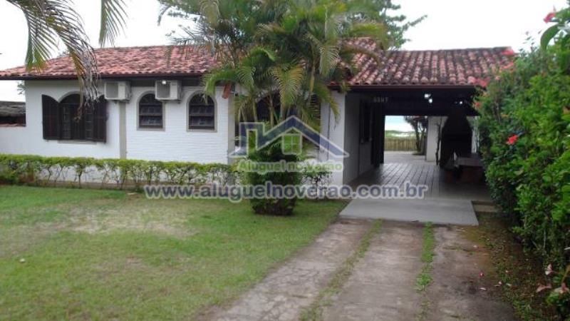 Casa Codigo 3048 para temporada no bairro Ponta das  Canas na cidade de Florianópolis Condominio 