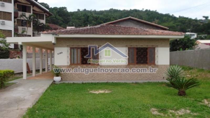 Casa Codigo 3050 para Locacao  no bairro Ponta das  Canas na cidade de Florianópolis
