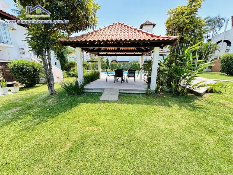 ÁREA DE JARDIM