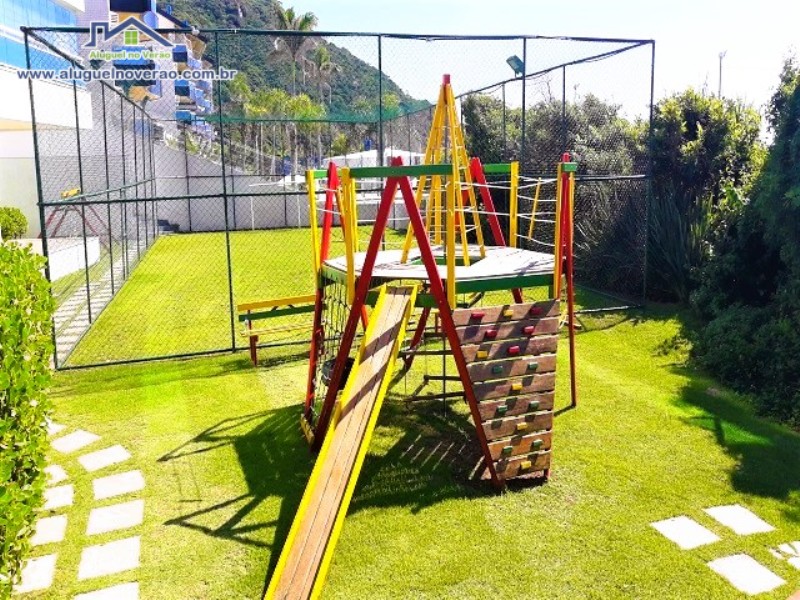 ÁREA DE PLAYGROUND