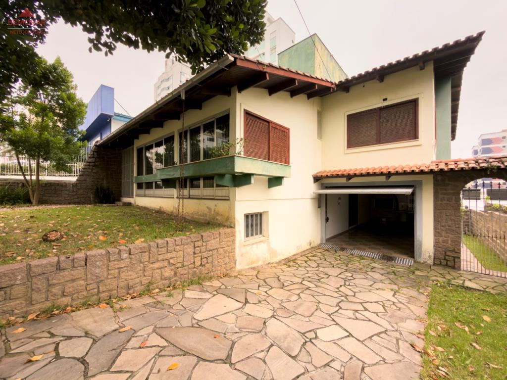 Casa-Codigo-973341-a-Venda-no-bairro-Michel-na-cidade-de-Criciuma