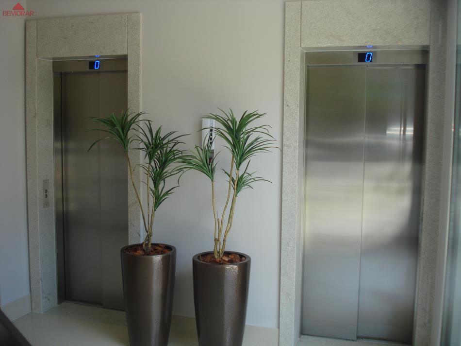 HALL DE ENTRADA - 02