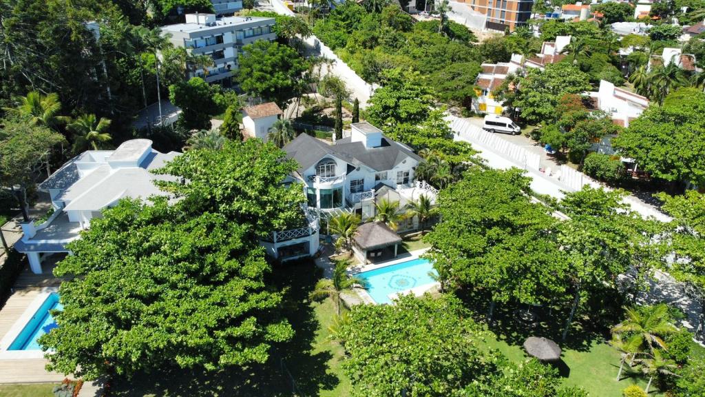 Casa para alugar - Jurerê - Florianópolis - Cod 5790