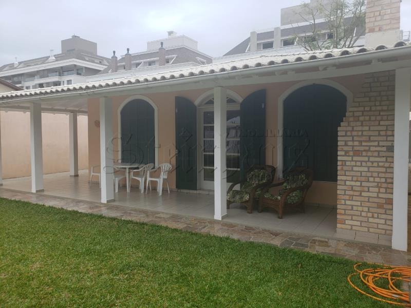 Casa Código 9494 para Temporada no bairro Jurerê na cidade de Florianópolis