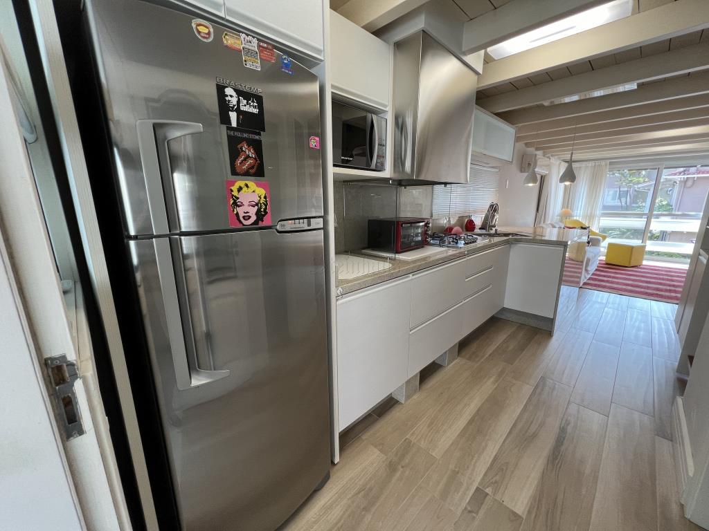 Apartamento Código 10541 para Temporada RISC no bairro Jurerê na cidade de Florianópolis