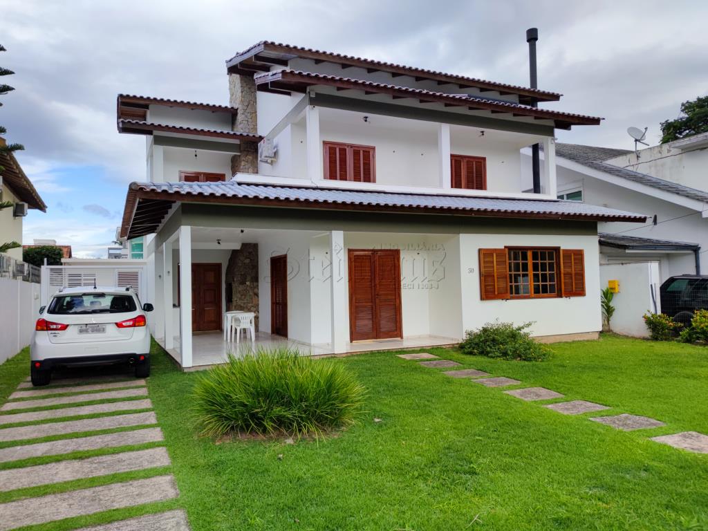 Casa Código 10957 para Temporada no bairro Jurerê Internacional na cidade de Florianópolis