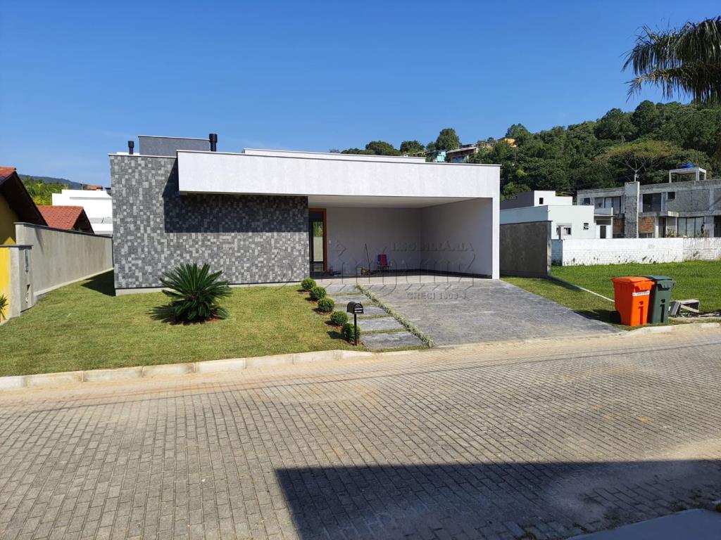 Casa Código 10978 para Venda no bairro Cachoeira do Bom Jesus na cidade de Florianópolis