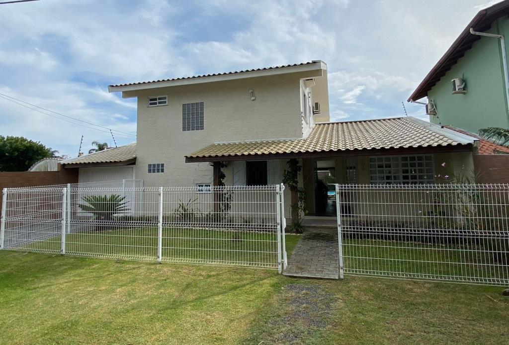Casa Código 11002 para Venda no bairro Daniela na cidade de Florianópolis