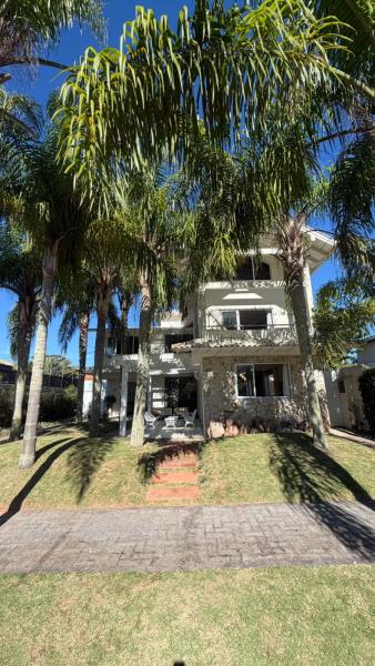 Casa para Temporada - Jurerê Internacional - Florianópolis - Cod 11121