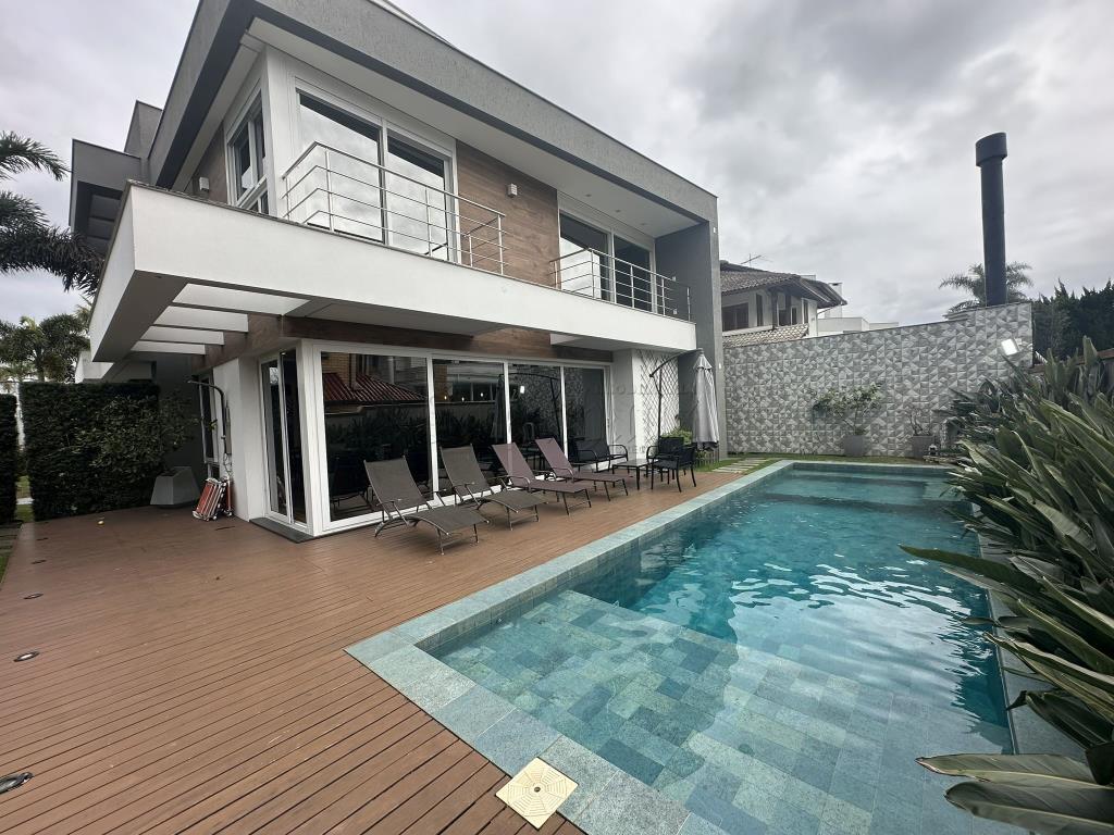 Casa Código 11166 para Temporada no bairro Jurerê Internacional na cidade de Florianópolis