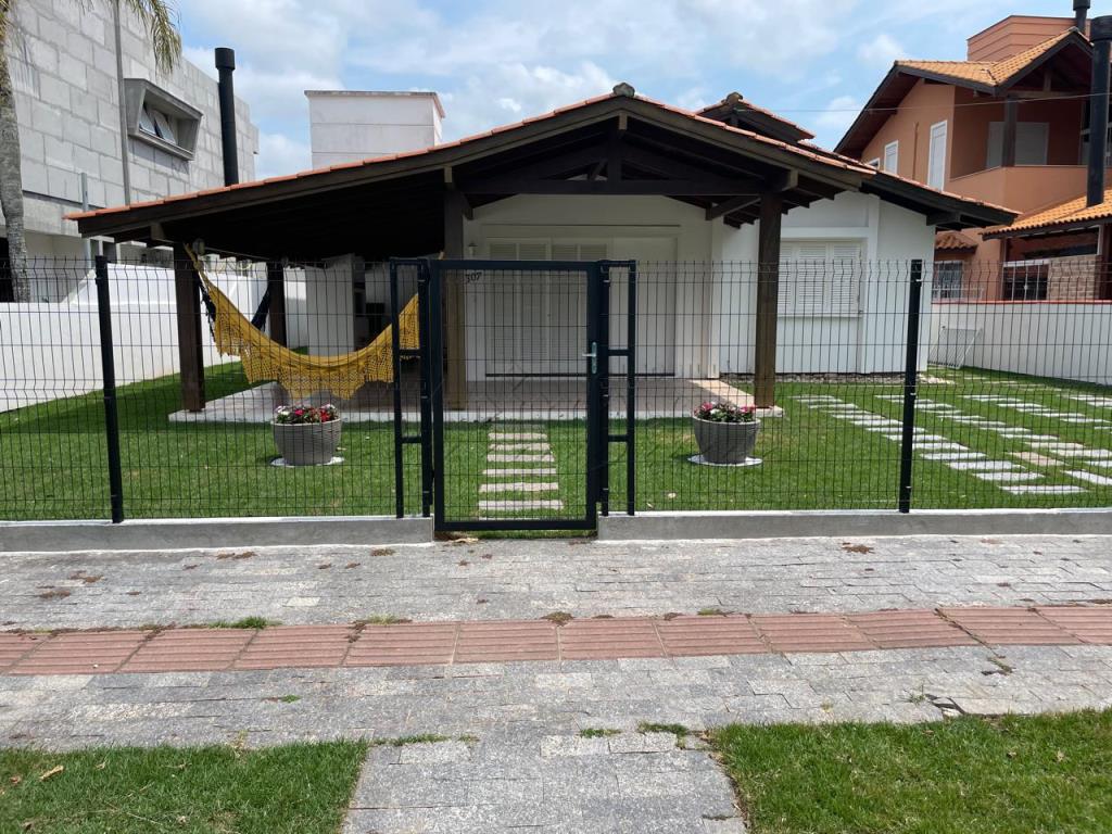 Casa Código 11381 para alugar no bairro Jurerê Internacional na cidade de Florianópolis