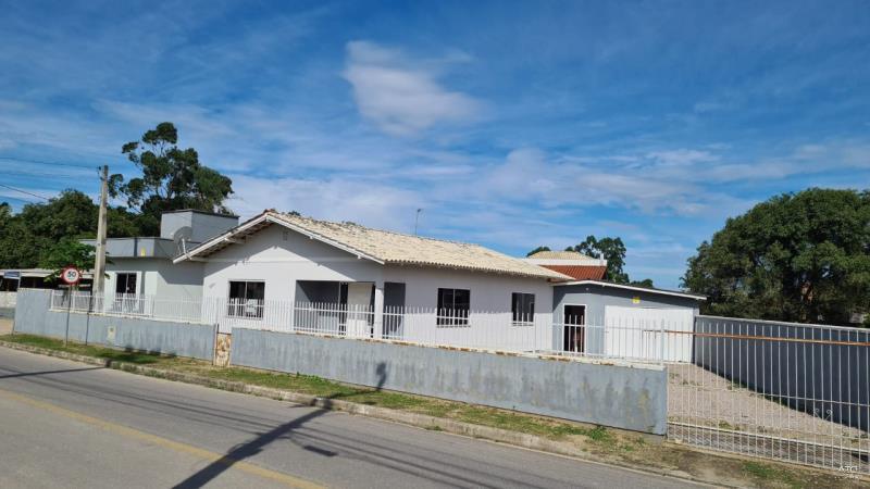 Casa Codigo 1807 a Venda no bairro Areias na cidade de Tijucas
