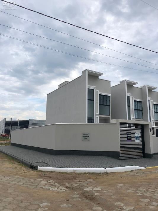Sobrado-Codigo-2190-a-Venda-no-bairro-Santa-Luzia-na-cidade-de-Tijucas