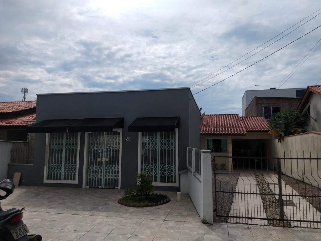 Casa Codigo 2227 a Venda no bairro Centro na cidade de Tijucas
