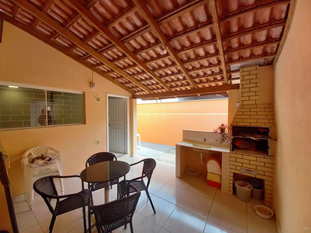 Casa-Codigo-2412-a-Venda-no-bairro-Xv-de-Novembro-na-cidade-de-Tijucas