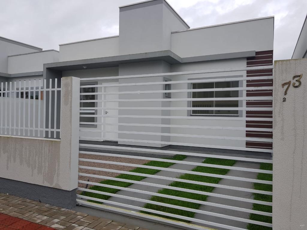 Casa-Codigo-2449-a-Venda-no-bairro-Centro-na-cidade-de-Tijucas