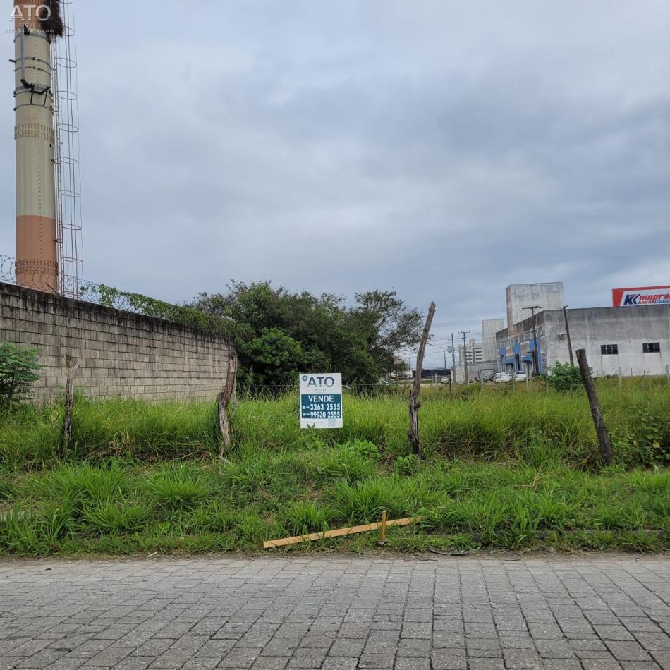 Terreno-Codigo-2666-a-Venda-no-bairro-Centro-na-cidade-de-Tijucas