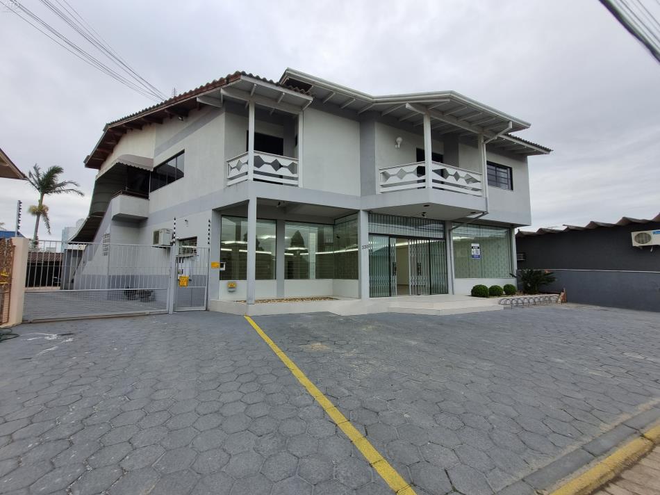 Sala-Codigo-2779-para-alugar-no-bairro-Xv-de-Novembro-na-cidade-de-Tijucas