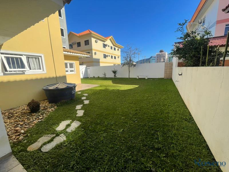 parte de tras casa