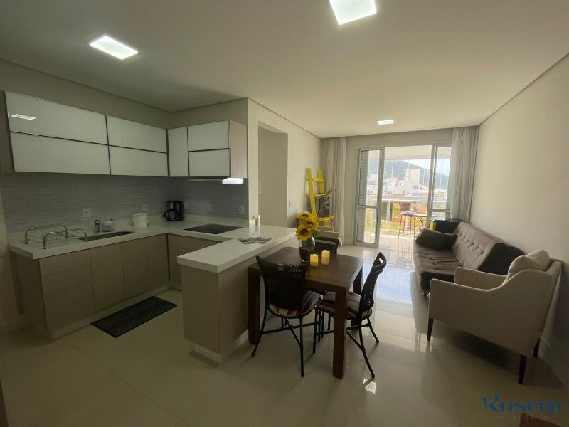 Apartamento Codigo 23 para Alugar para temporada no bairro Palmas na cidade de Governador Celso Ramos cozinha