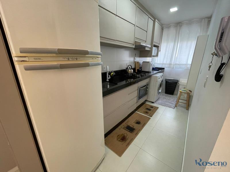 Apartamento Codigo 87 para Alugar para temporada no bairro Palmas na cidade de Governador Celso Ramos cozinha